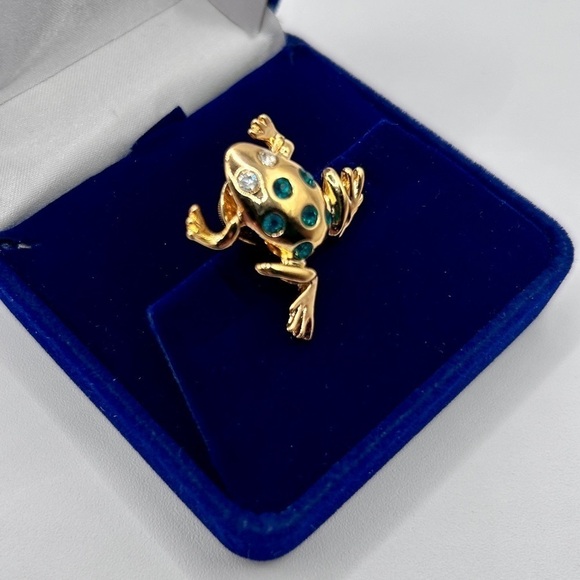 Vintage Emerald Green Rhinestone Gold Frog Tac Pin Brooch in Original Bo…​​​​ - Picture 5 of 7